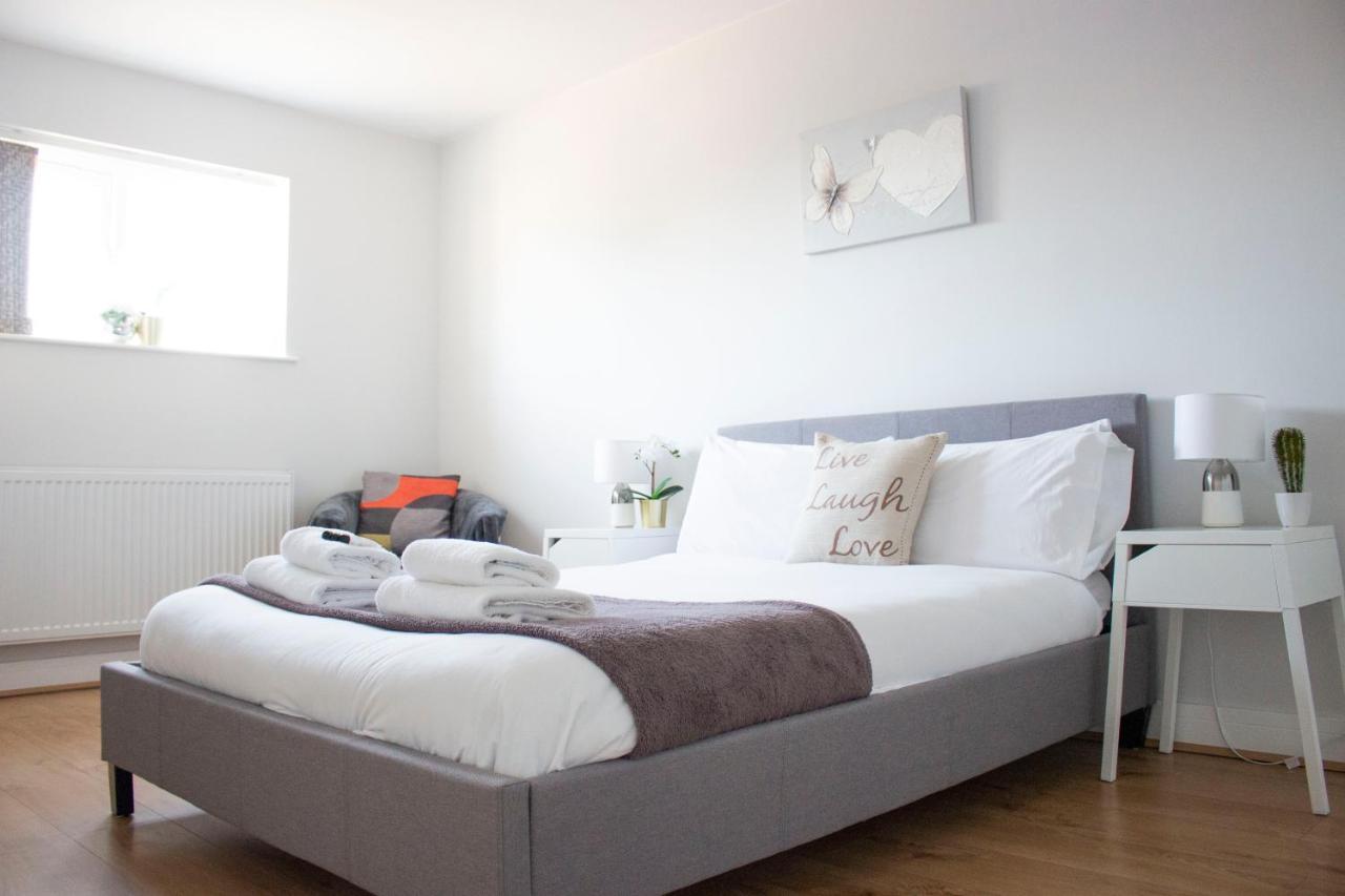 Large 1St Floor Open Plan Apartment Loughborough Exterior photo